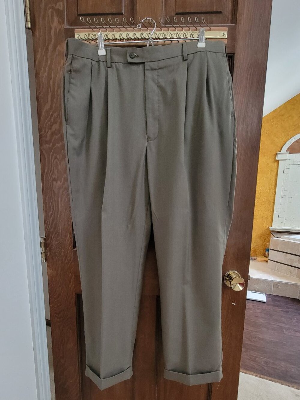 Louis Raphael tailored Dress Pants Size 40x30